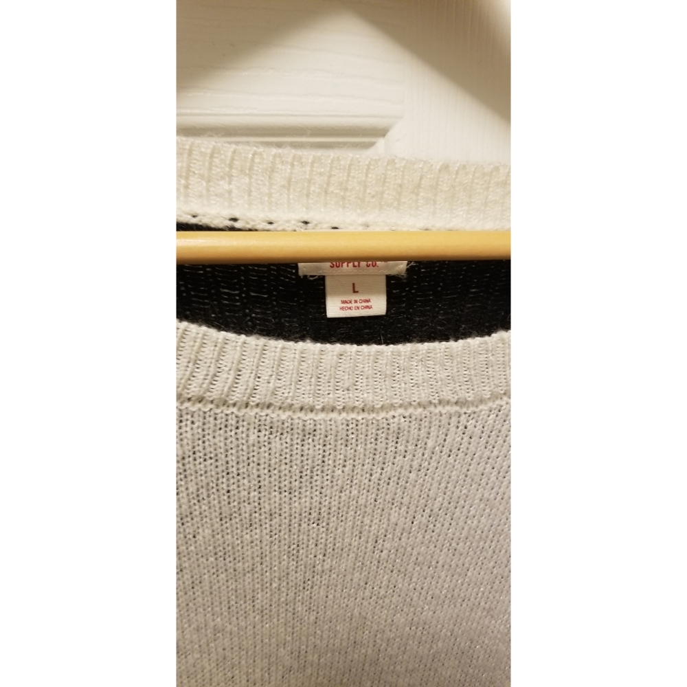 Sweater - Picture 2 of 2